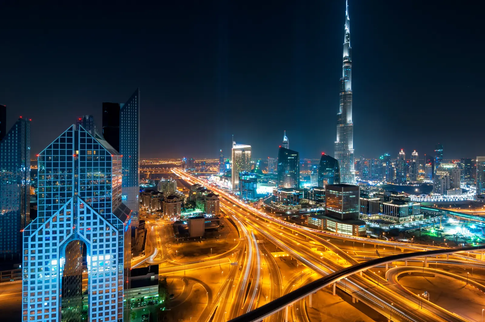 طلب تأشيرة دبي